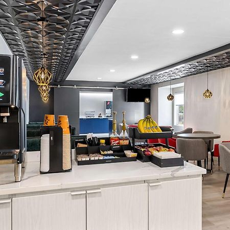 Best Western Buffalo Inn & Suites ภายนอก รูปภาพ