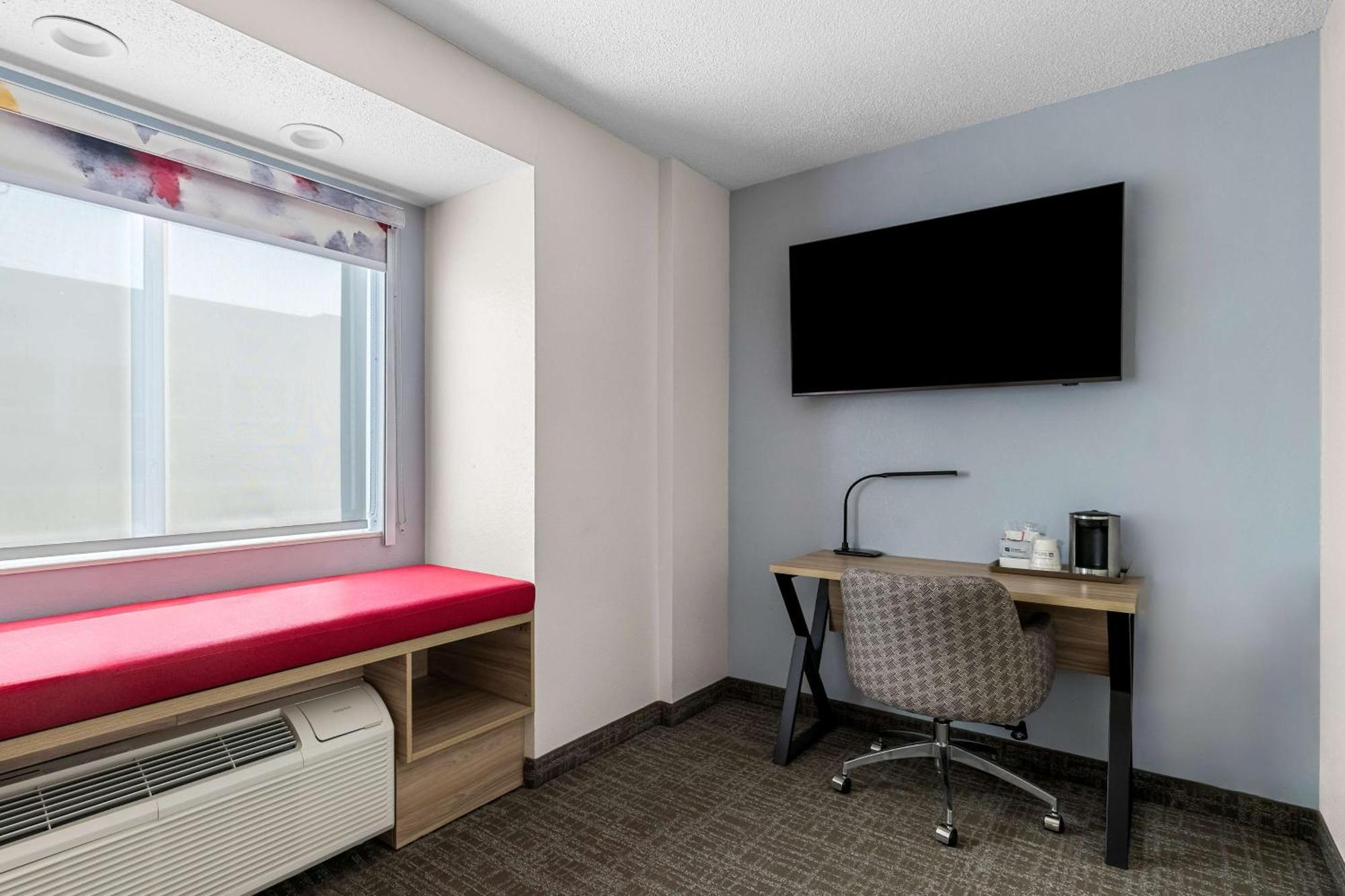 Best Western Buffalo Inn & Suites ภายนอก รูปภาพ