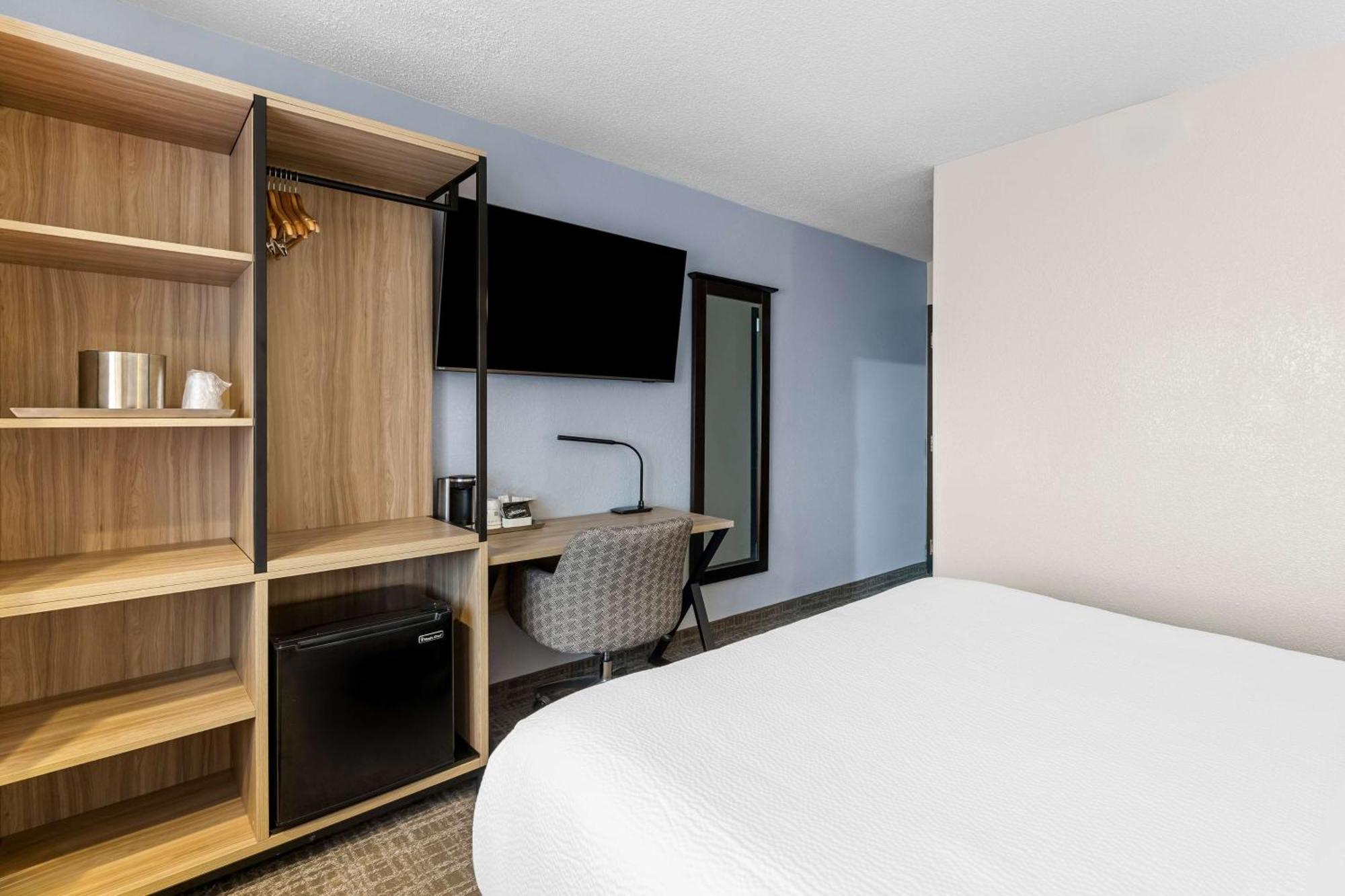 Best Western Buffalo Inn & Suites ภายนอก รูปภาพ